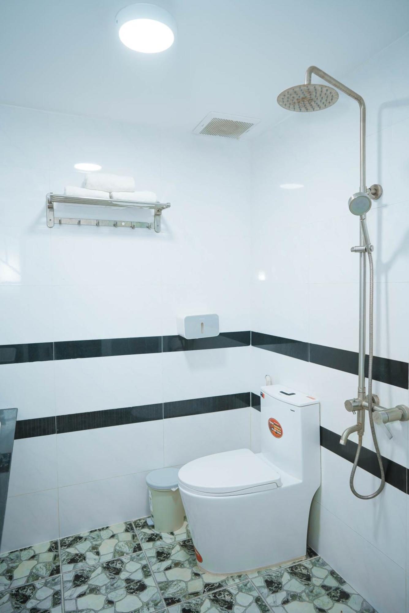 Tuan Ninh Hotel I Chi Khu Co Ong Экстерьер фото