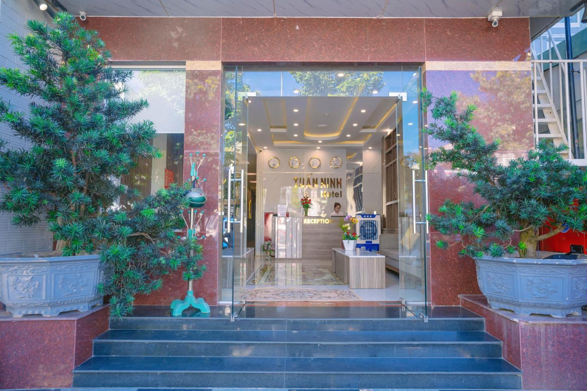 Tuan Ninh Hotel I Chi Khu Co Ong Экстерьер фото