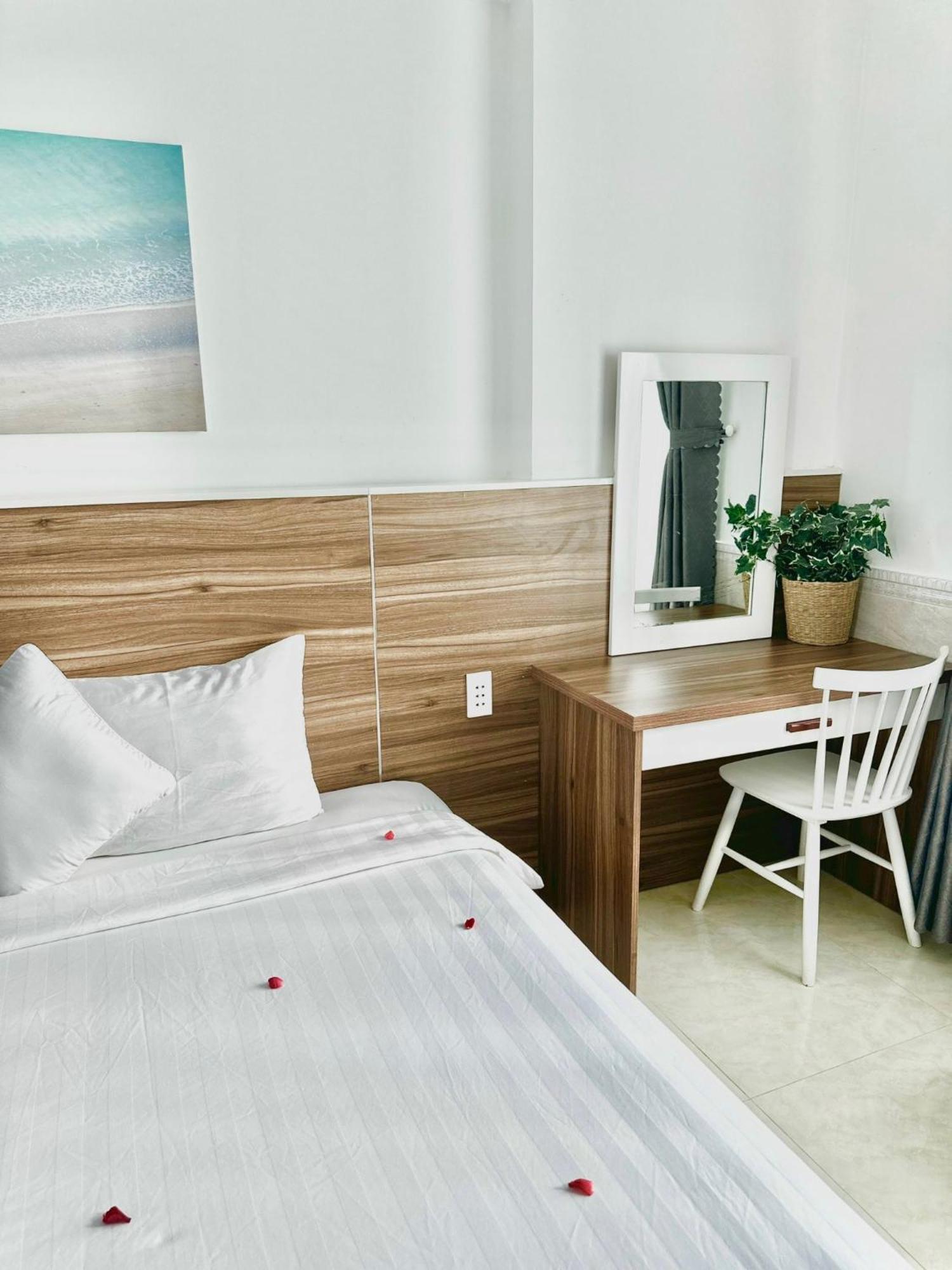 Tuan Ninh Hotel I Chi Khu Co Ong Экстерьер фото