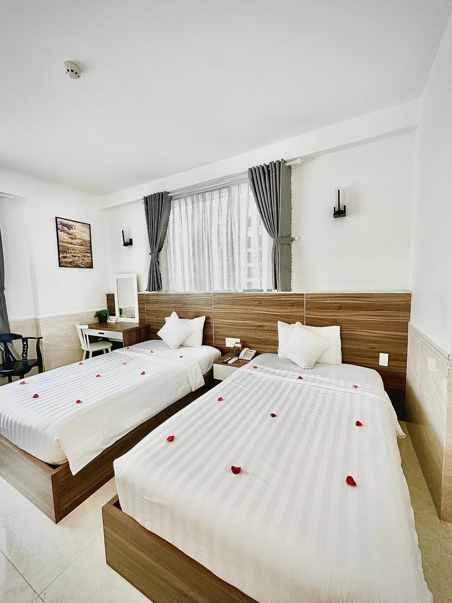 Tuan Ninh Hotel I Chi Khu Co Ong Экстерьер фото
